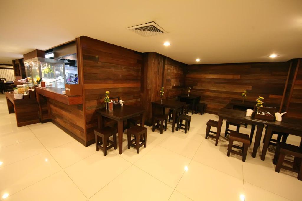 Grand Diamond City Hotel & Casino Poipet Buitenkant foto