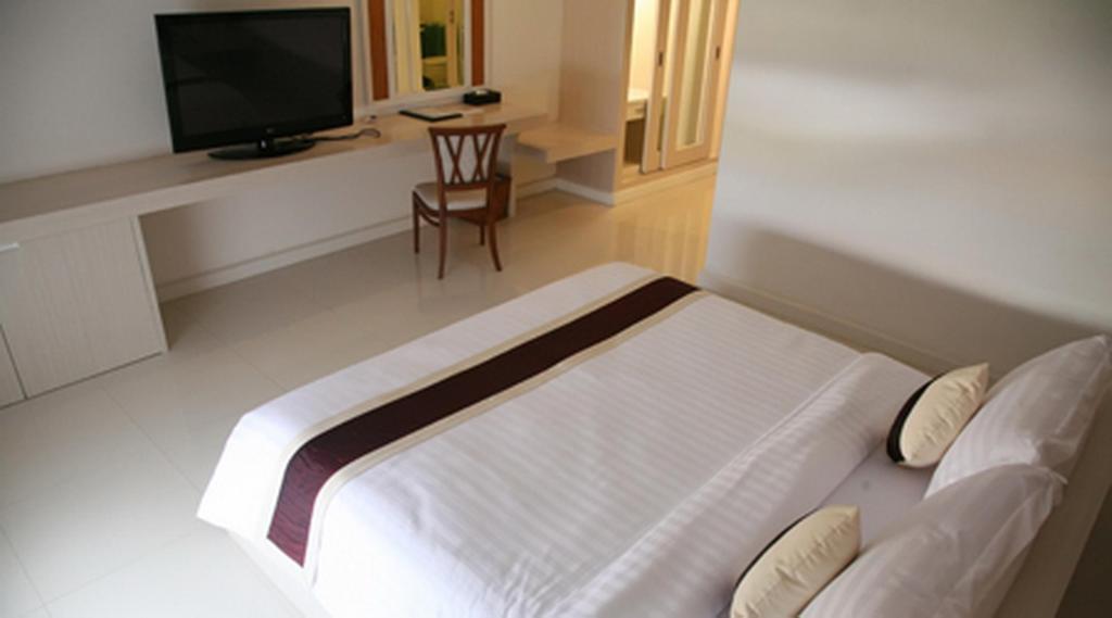 Grand Diamond City Hotel & Casino Poipet Buitenkant foto