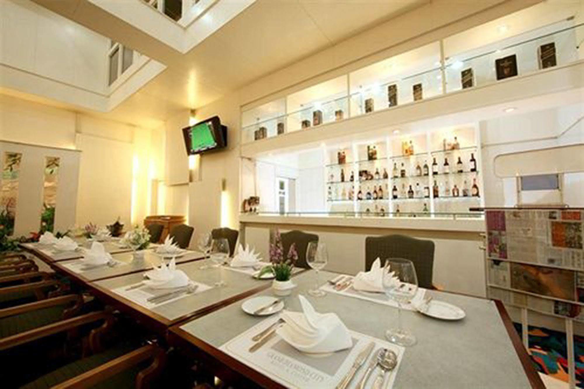 Grand Diamond City Hotel & Casino Poipet Buitenkant foto